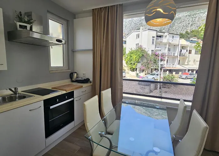 Mistral Apartman Makarska